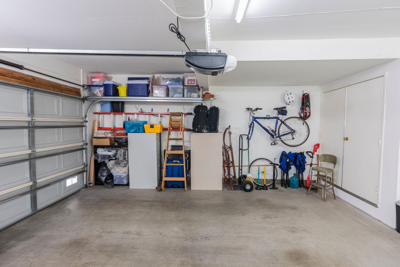 Garage Clean-ups Melbourne, Watsonia, Ivanhoe | Ronco Mini Bins/ Skip Hire